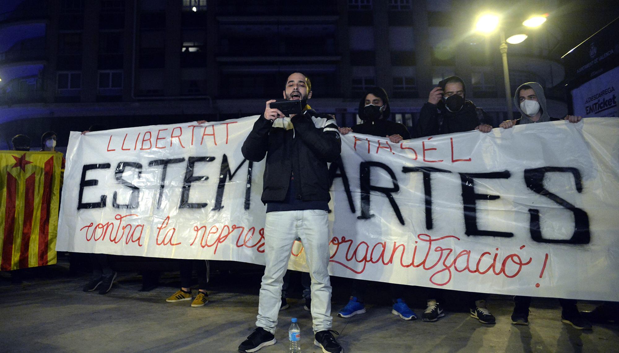 Cargas policiales València 18 febrero - 7